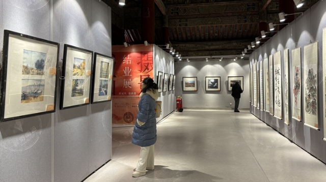 視頻 | 2023年南通市文化館書畫、攝影班結(jié)業(yè)展正在展出